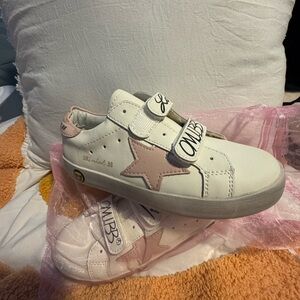 OMJBB girls shoes brand ew size 12.5 pink and white